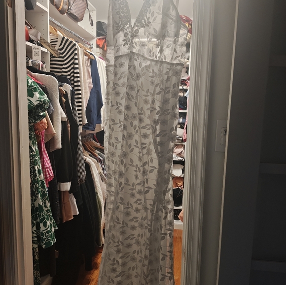 Beautiful Bridal gown. Plus size 3 X - Picture 15 of 16